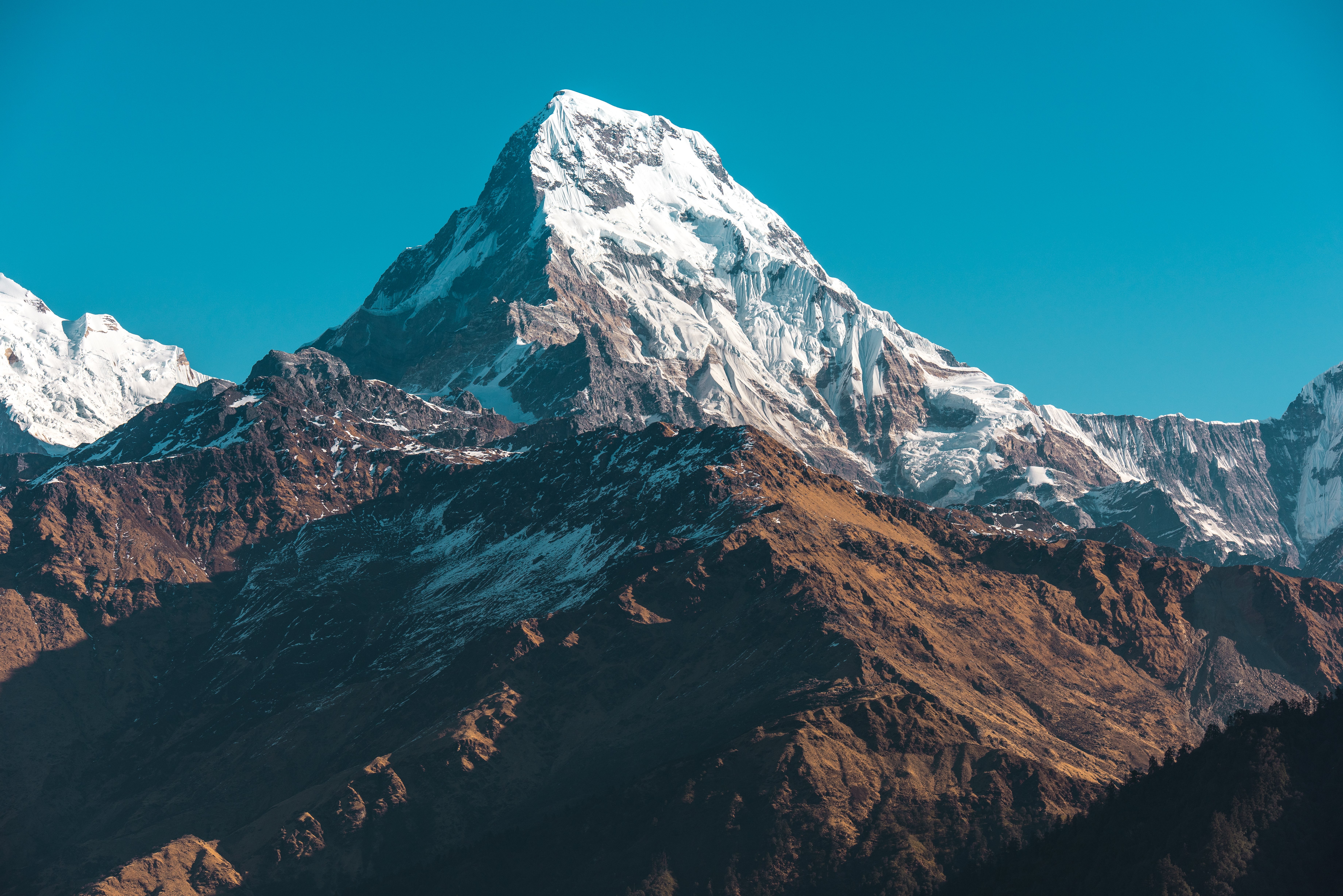 Mountain landscape representing Petra's 3Q quality lens