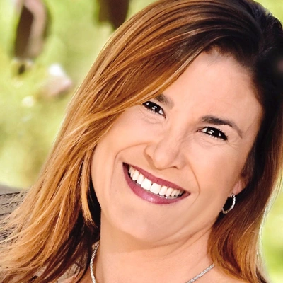 Stefanie Schreiber-Jones